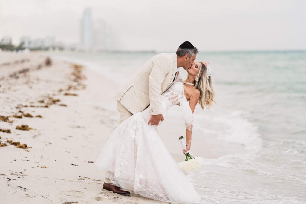 Miami elopement